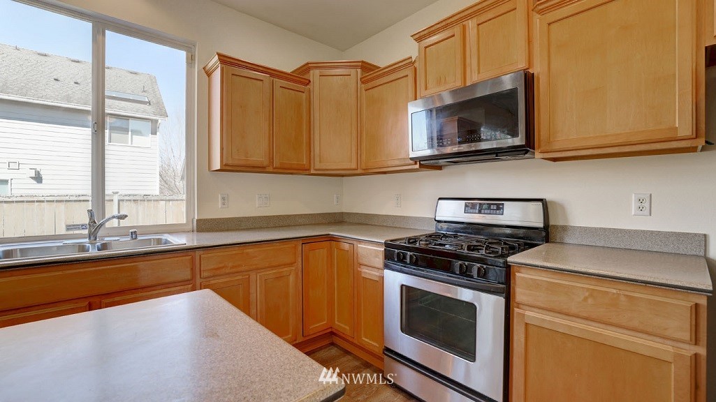 609 Pasco Place Northeast Renton, WA 98059 - Photo 22 of 30