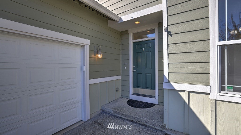 609 Pasco Place Northeast Renton, WA 98059 - Photo 4 of 30