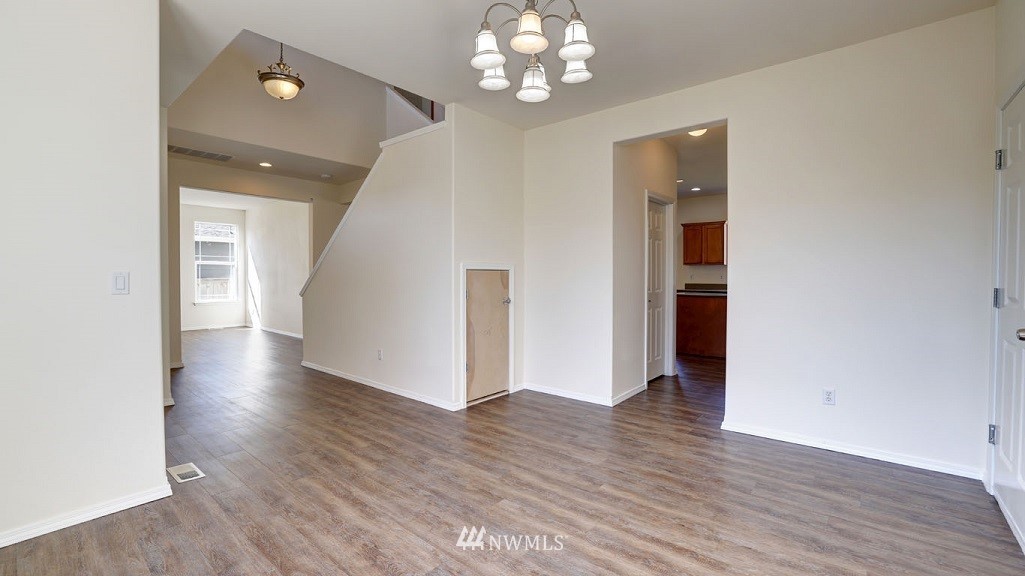 609 Pasco Place Northeast Renton, WA 98059 - Photo 9 of 30