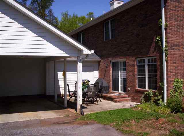 704-706 Ridgecrest Avenue Anderson, SC 29621 - Photo 3 of 7