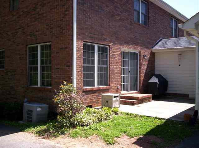 704-706 Ridgecrest Avenue Anderson, SC 29621 - Photo 6 of 7