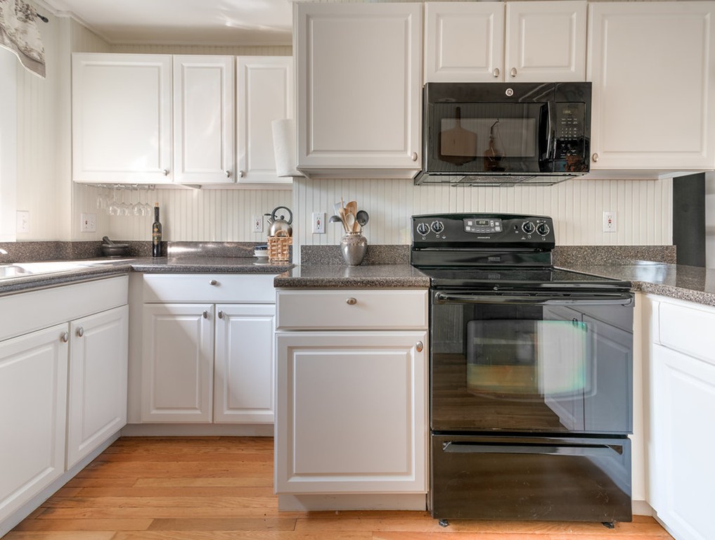 47 Sohier Road, Unit 2 Beverly, MA 01915 - Photo 15 of 24 Gallery Image 15