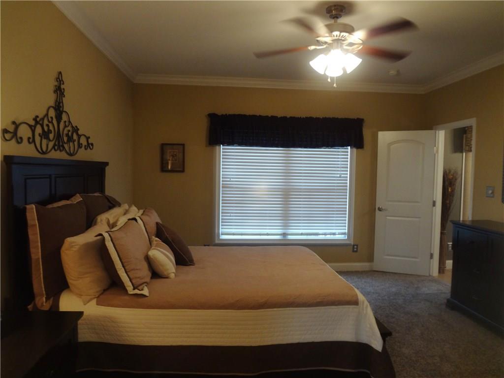2029 Spangler Road Hermitage, PA 16148 - Photo 13 of 25 Gallery Image 13
