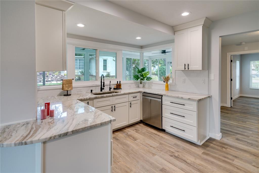 10521 Calico Loop Port Richey, FL 34668 - Photo 11 of 35 Gallery Image 11