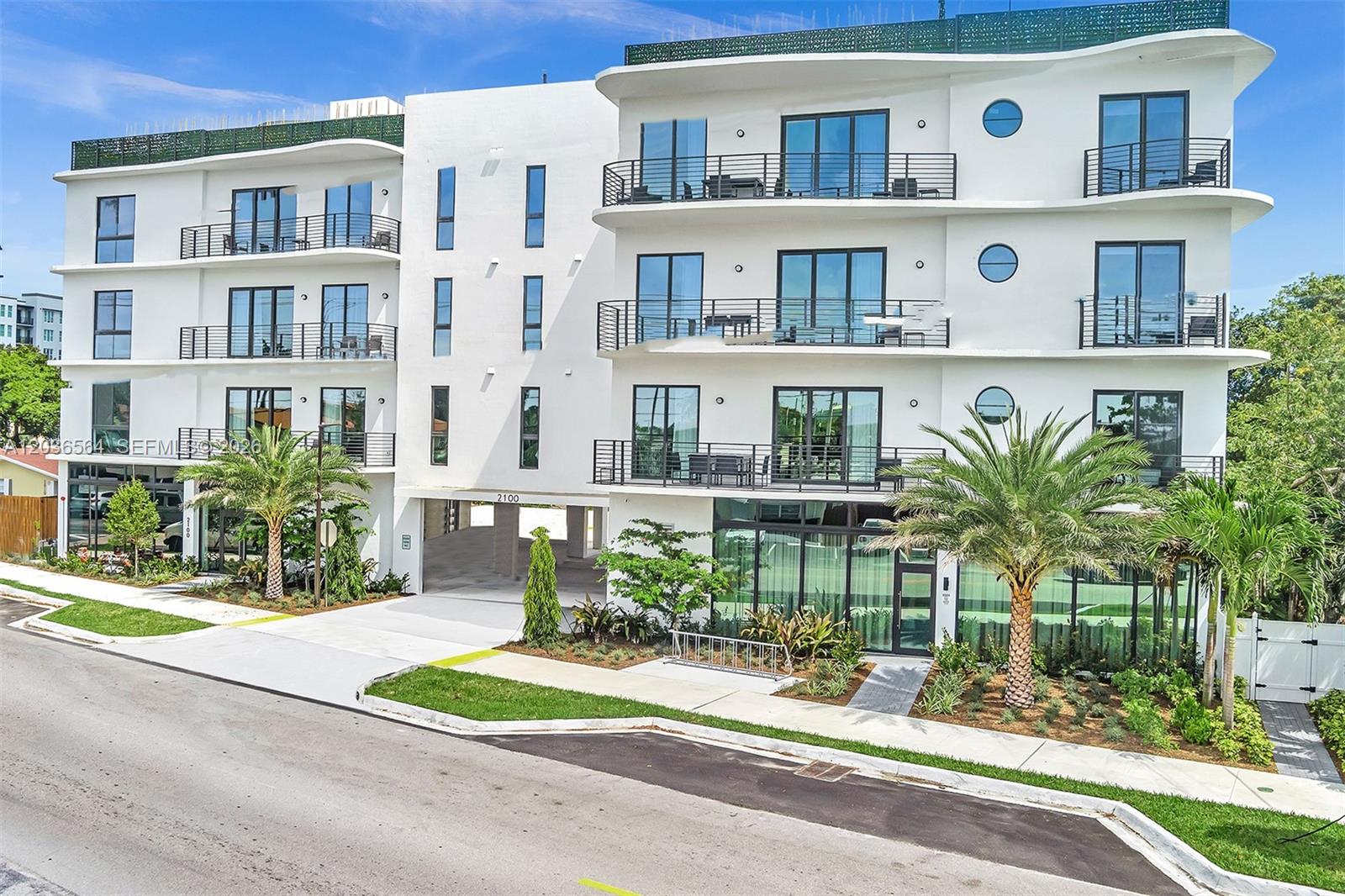 2100 Miami Road, Unit 401 Fort Lauderdale, FL 33316 - Photo 1 of 29