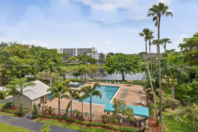 $2,200 | 2209 South Cypress Bend Drive, Unit 407, Pompano Beach, FL 33069