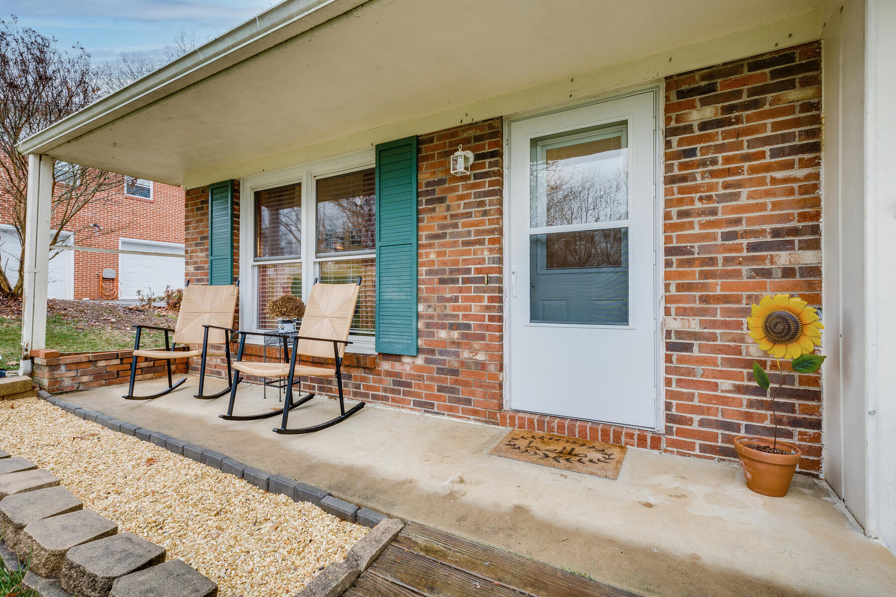 476 Merman Road Kingsport, TN 37663 - Photo 4 of 39 004 (31)