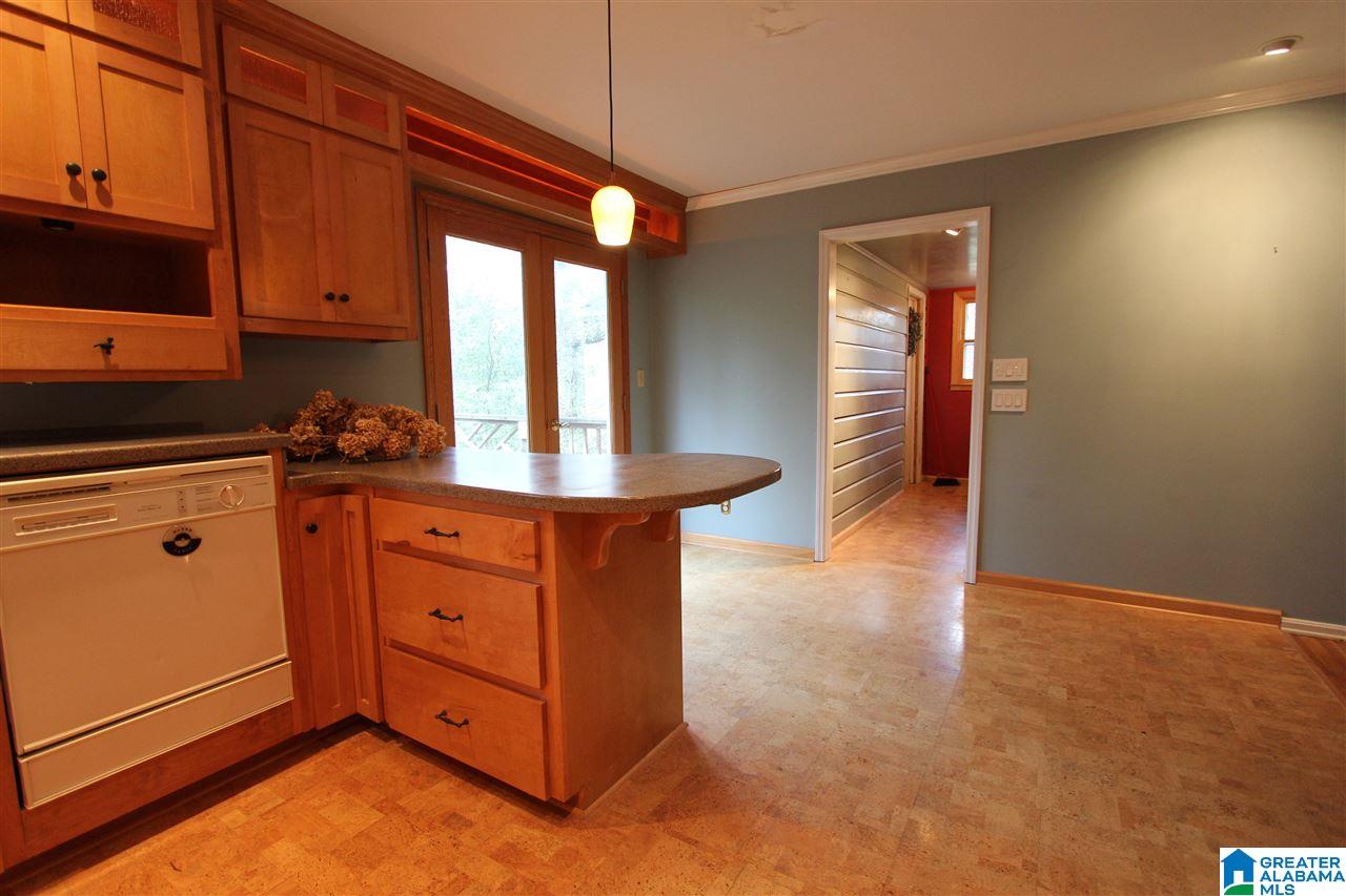 1212 Glendale Road Anniston, AL 36207 - Photo 3 of 26