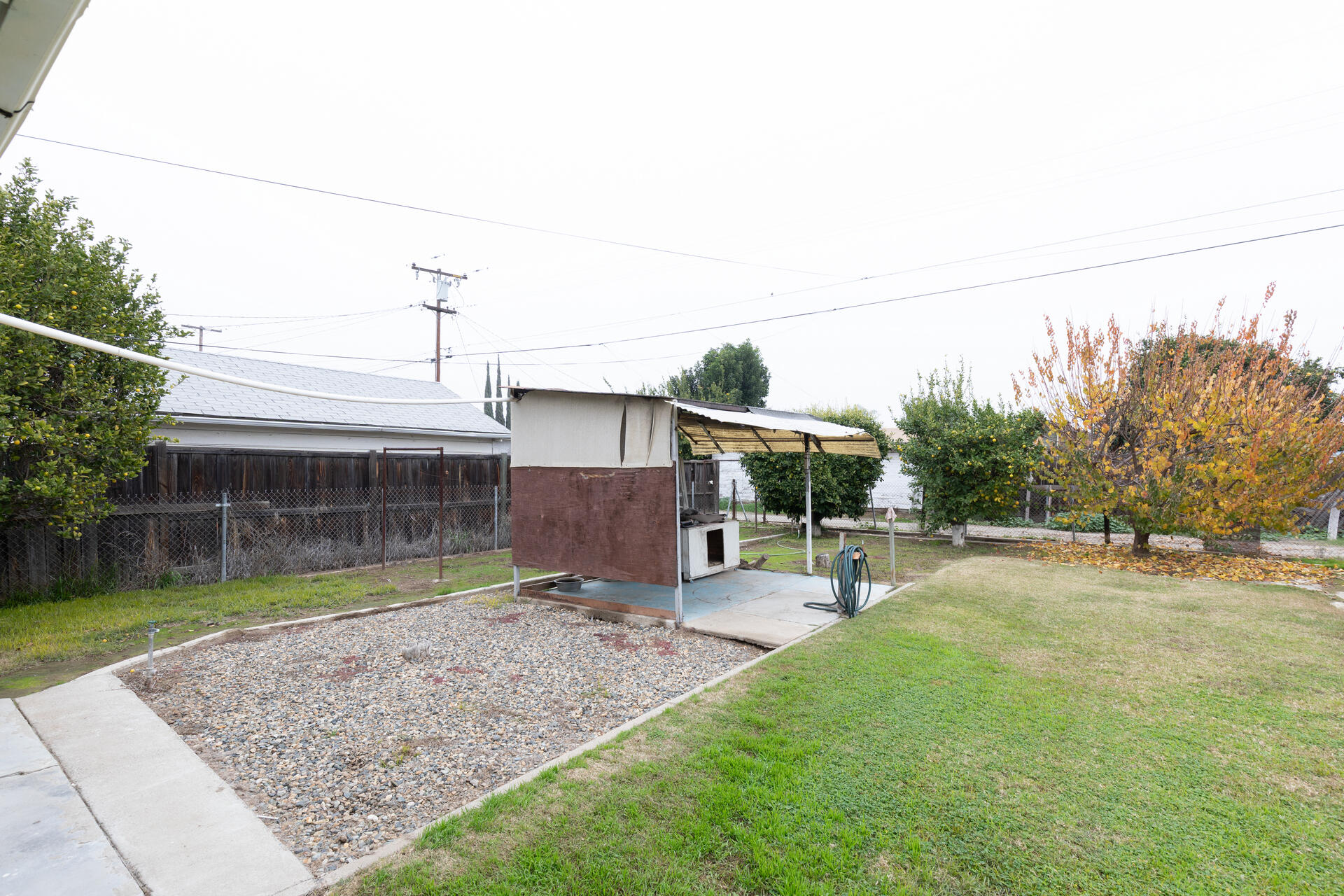 1044 South Hope Avenue Reedley, CA 93654 - Photo 25 of 34 027_MK4_0096