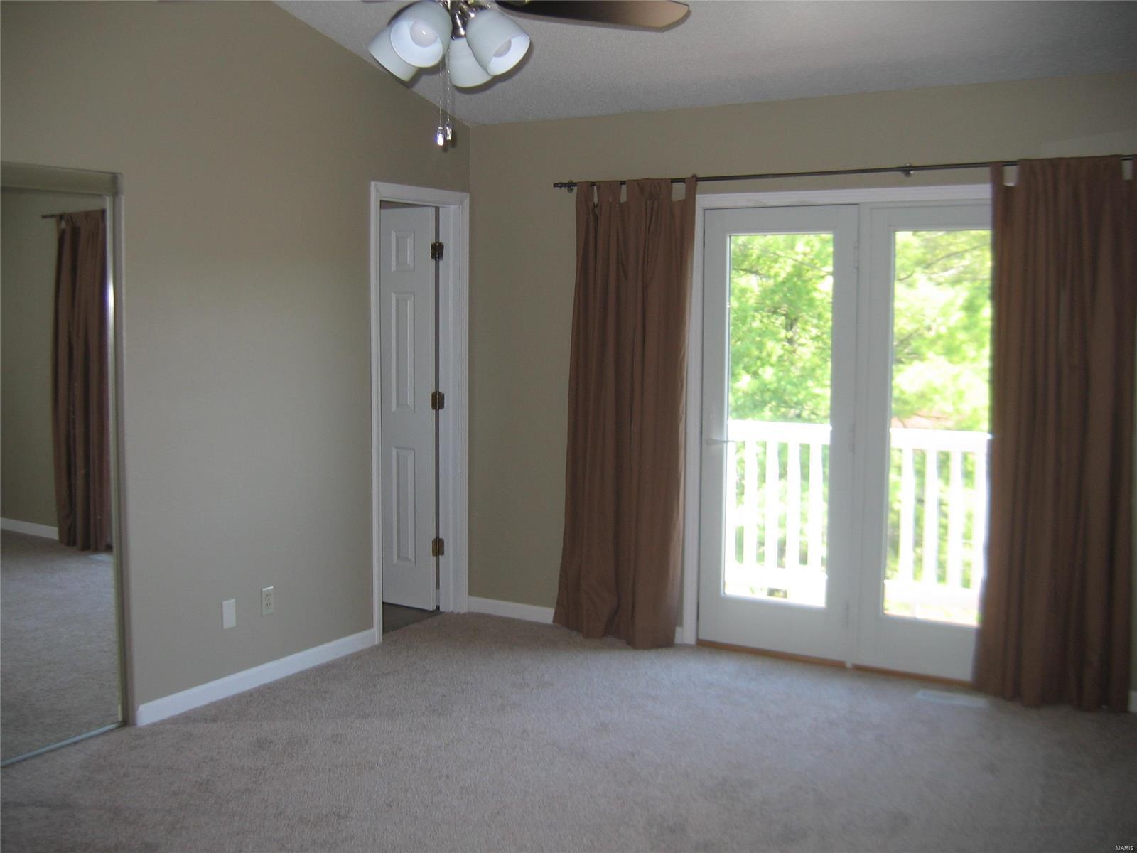 98 Locust Ridge Collinsville, IL 62234 - Photo 16 of 20 Gallery Image 16