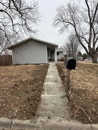 $259,900 | 101 East Virginia Street, Luverne, MN 56156