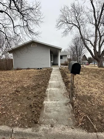 $250,000 | 101 East Virginia Street, Luverne, MN 56156