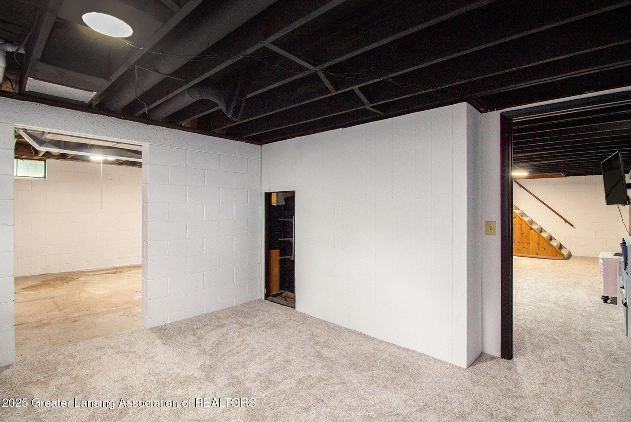 15301 Boichot Road Lansing, MI 48906 - Photo 15 of 22 Basement