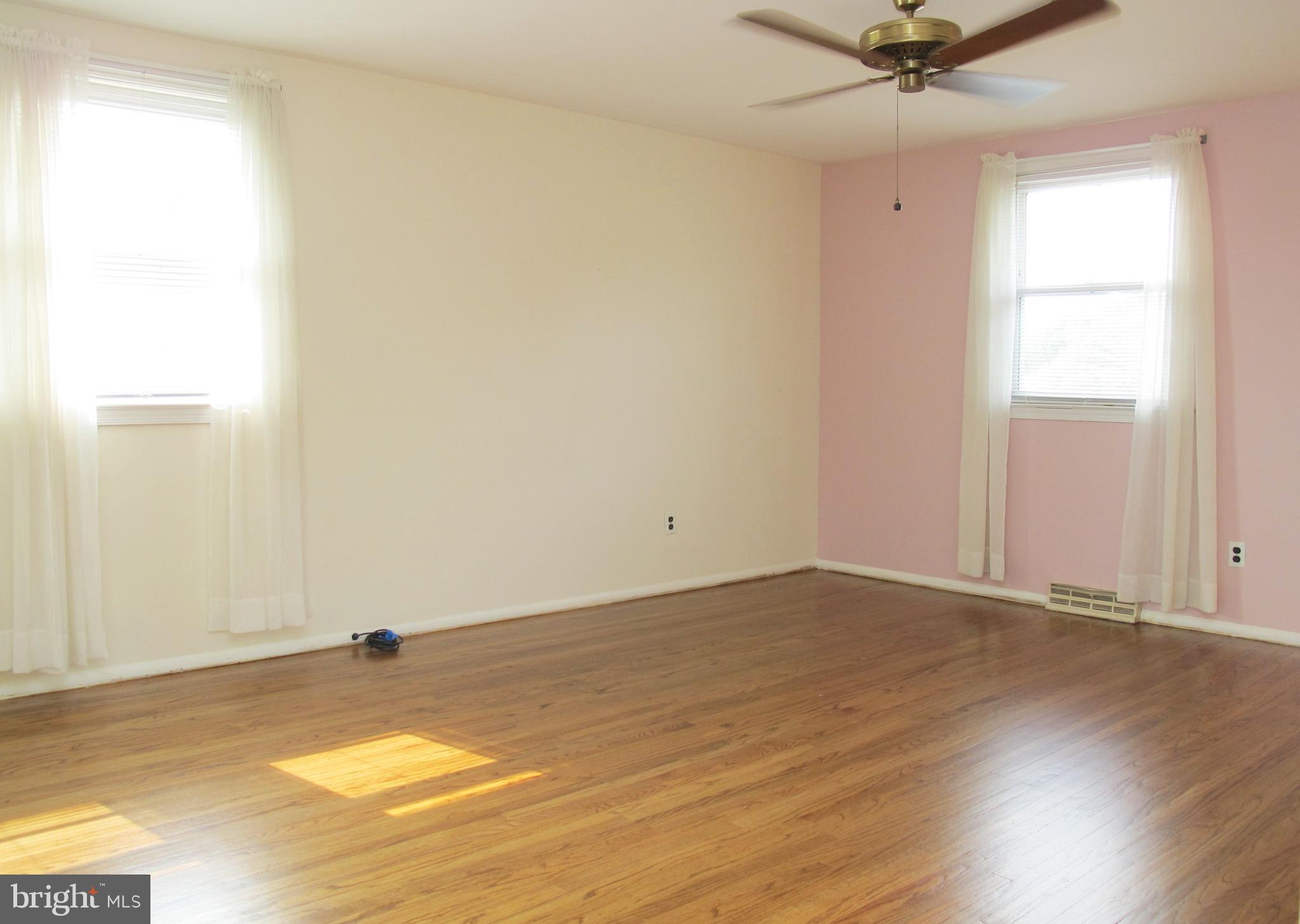 3 Stonebridge Road Cherry Hill, NJ 08003 - Photo 21 of 38 NEWLY Refinished Hardwood Flooring