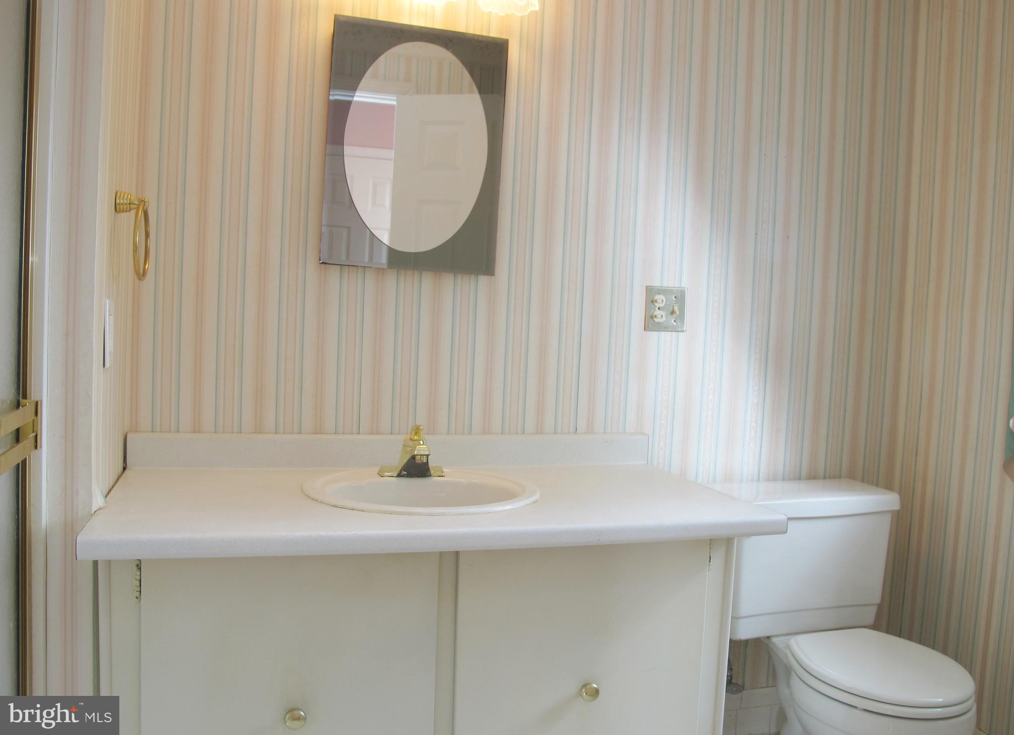 3 Stonebridge Road Cherry Hill, NJ 08003 - Photo 23 of 38 Master Bathroom