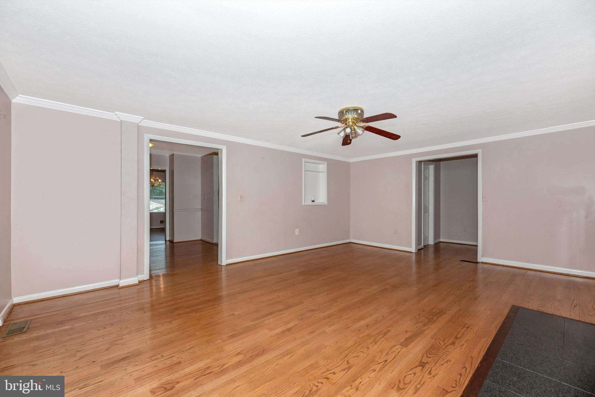 15301 Comus Road Clarksburg, MD 20871 - Photo 13 of 64
