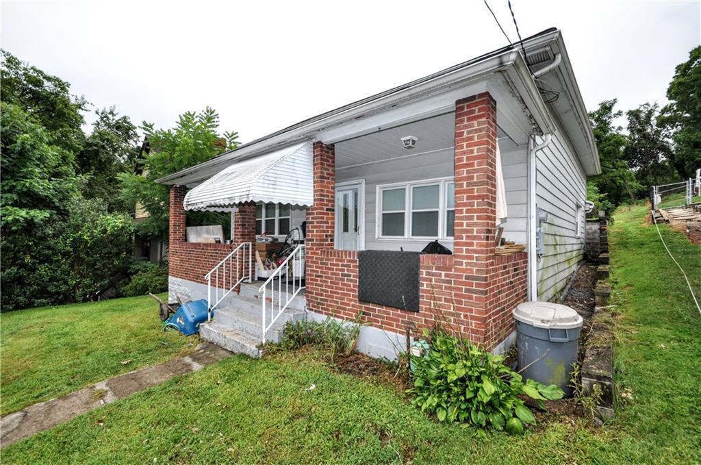 5930 Curry Road Pittsburgh, PA 15236 - Photo 3 of 25 Gallery Image 3
