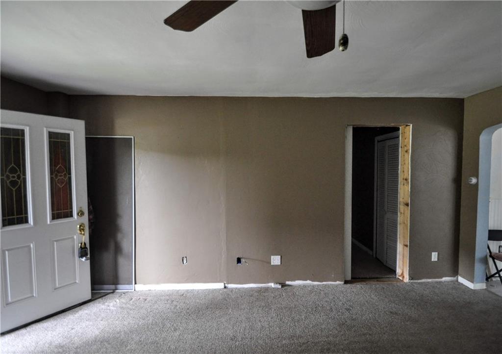 5930 Curry Road Pittsburgh, PA 15236 - Photo 24 of 25 Gallery Image 24
