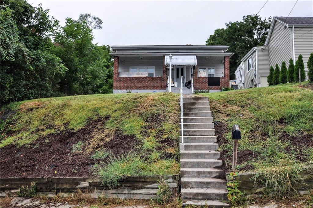 5930 Curry Road Pittsburgh, PA 15236 - Photo 4 of 25 Gallery Image 4