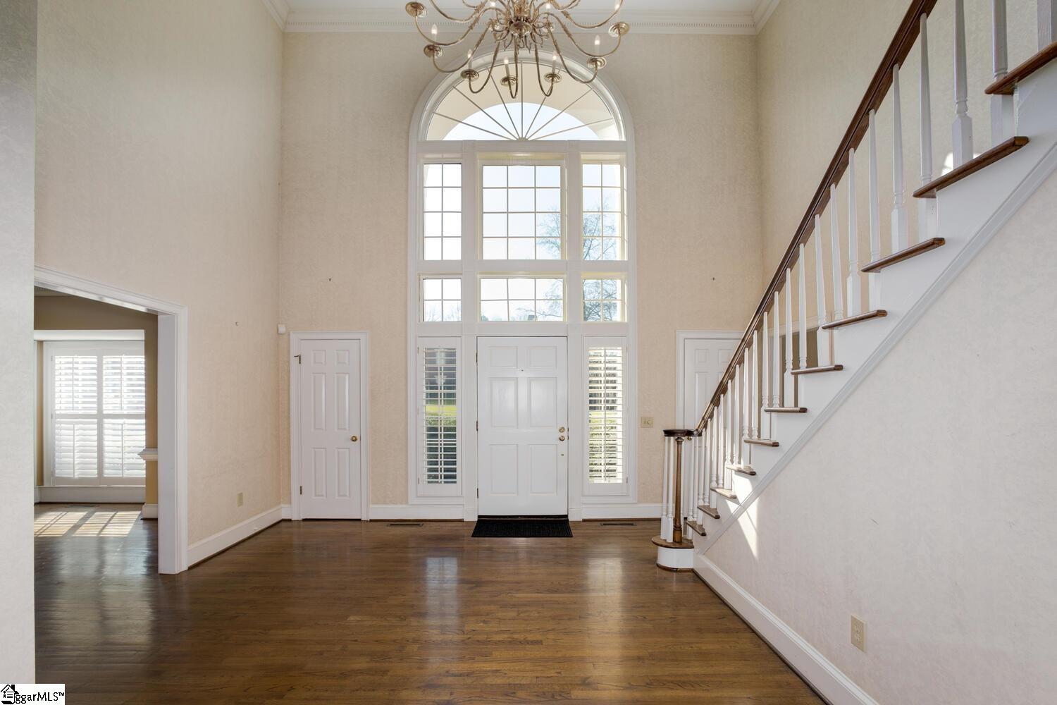 20 Collins Ridge Drive Greenville, SC 29607 - Photo 2 of 36