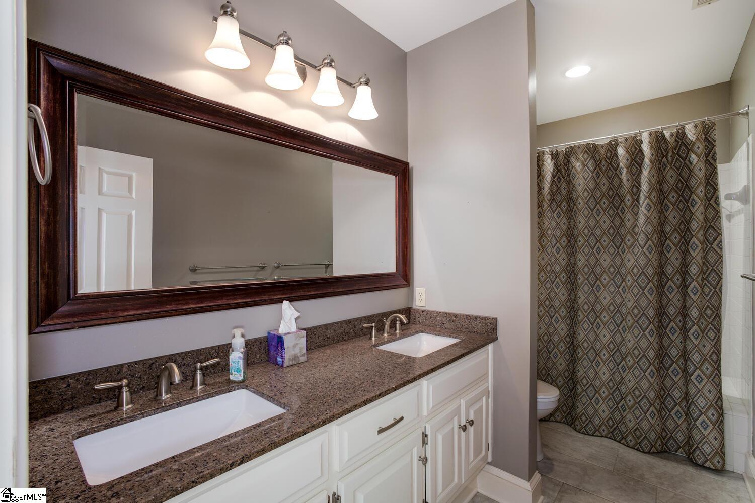 20 Collins Ridge Drive Greenville, SC 29607 - Photo 25 of 36