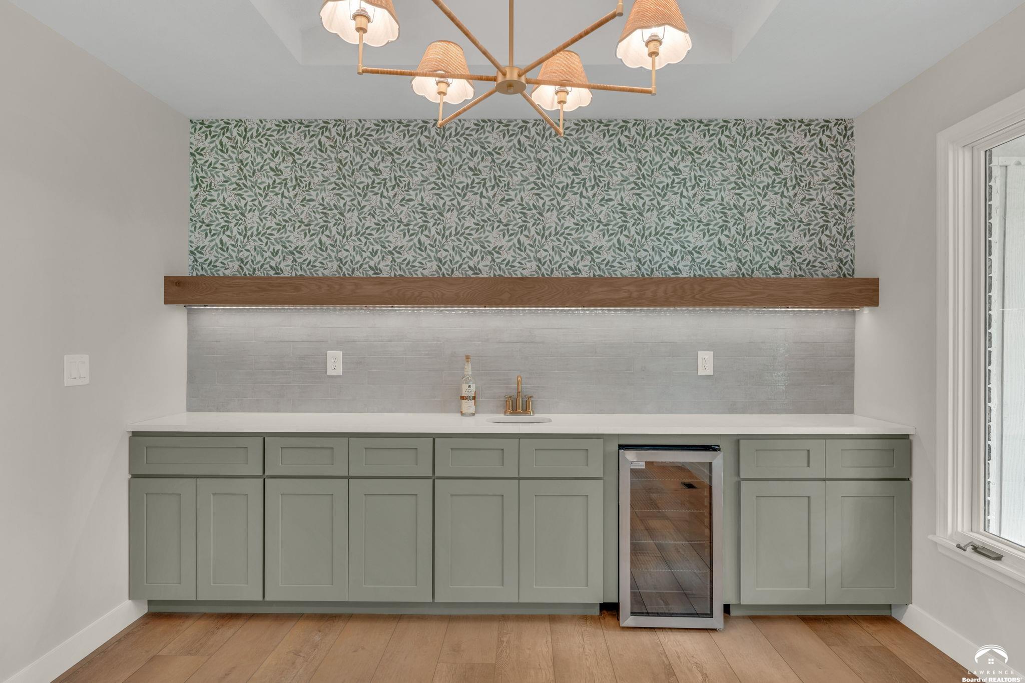 2600 Oxford Road Lawrence, KS 66049 - Photo 10 of 53