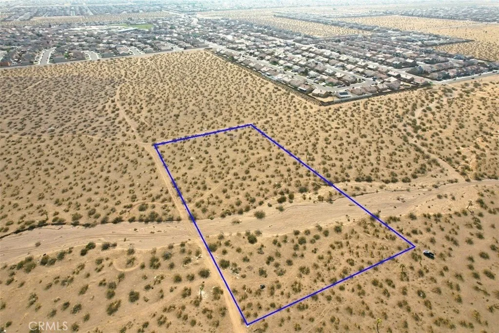 8 Maricopa Road Victorville, CA 92392 - Photo 4 of 14