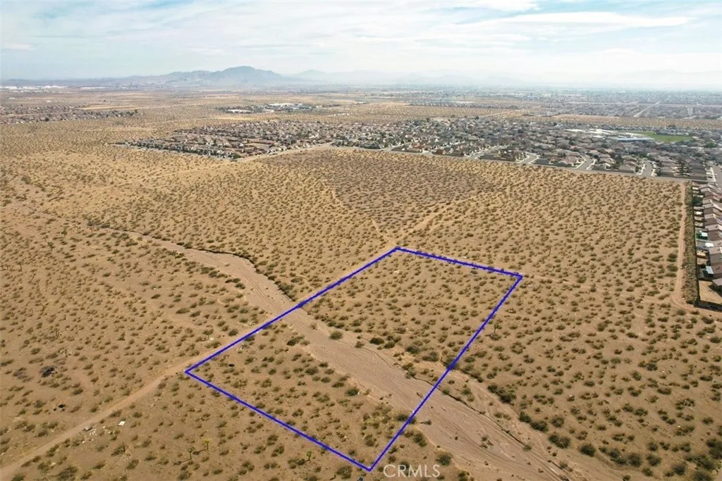 8 Maricopa Road Victorville, CA 92392 - Photo 6 of 14