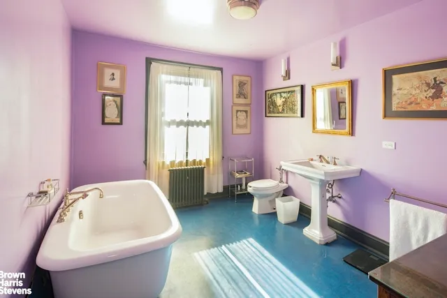 a view of an entryway