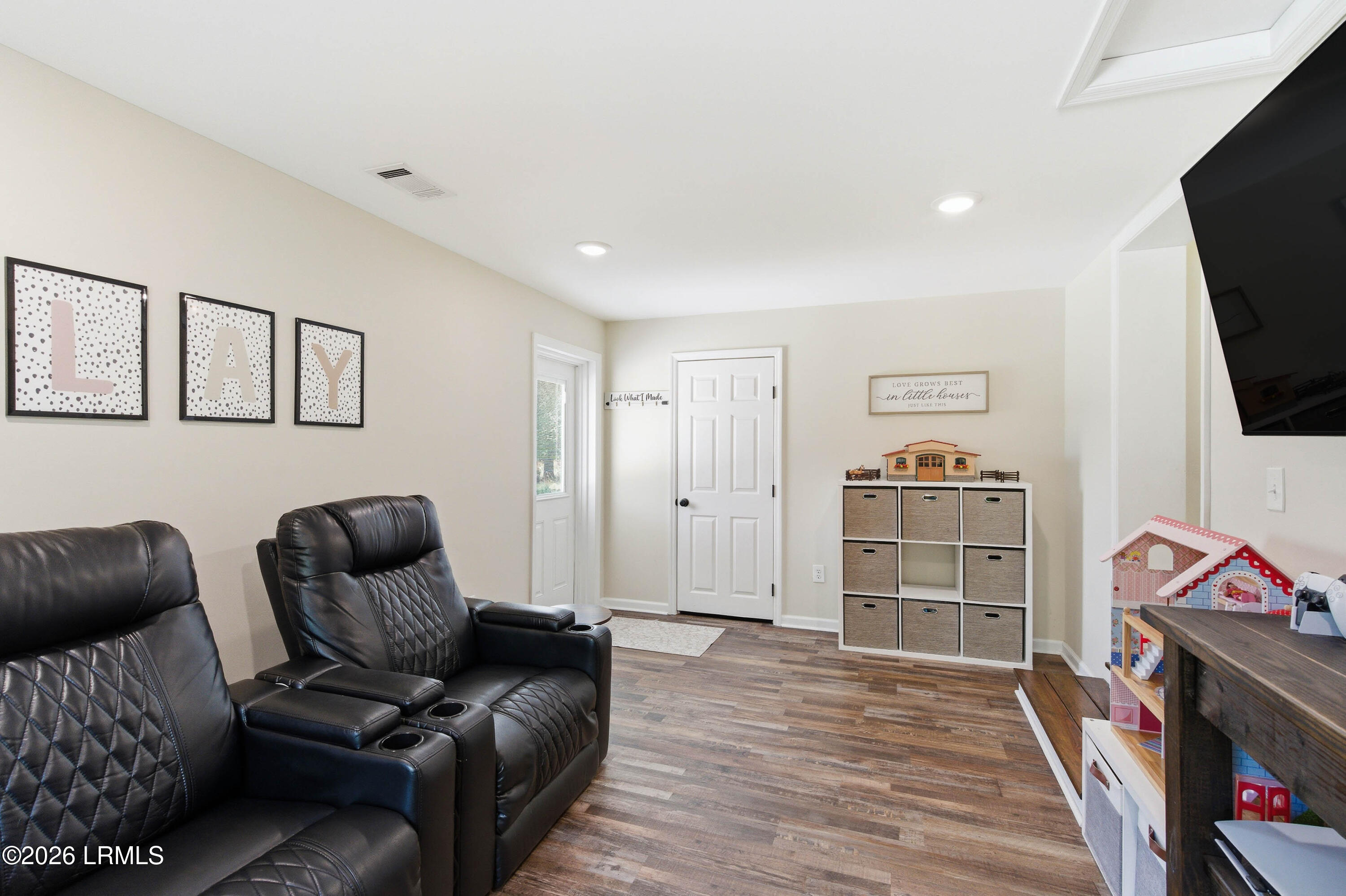 213 Sharon Avenue Hampton, SC 29924 - Photo 23 of 29 213 Sharon-48