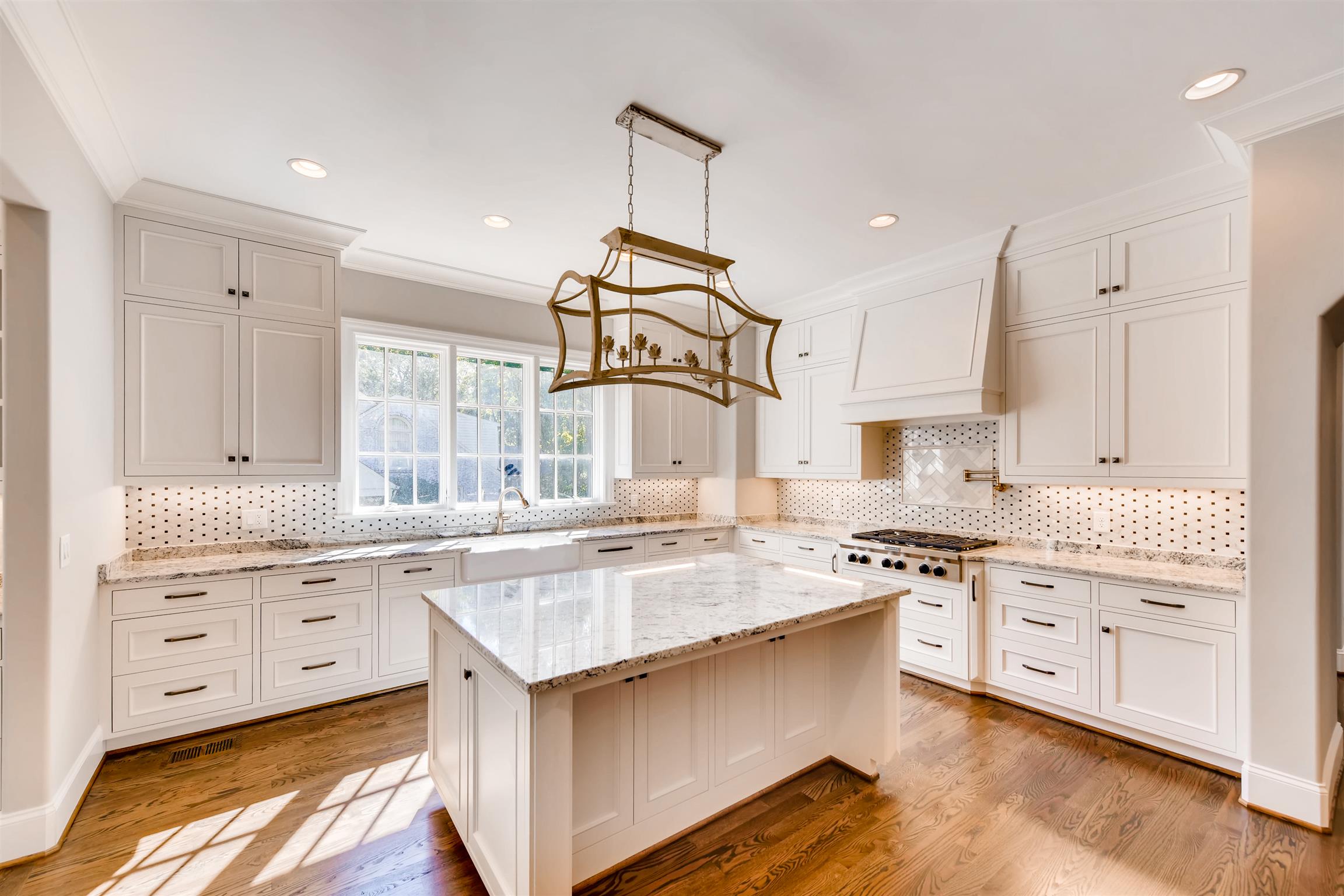 2811 Wimbledon Road Nashville, TN 37215 - Photo 12 of 30 Gallery Image 12