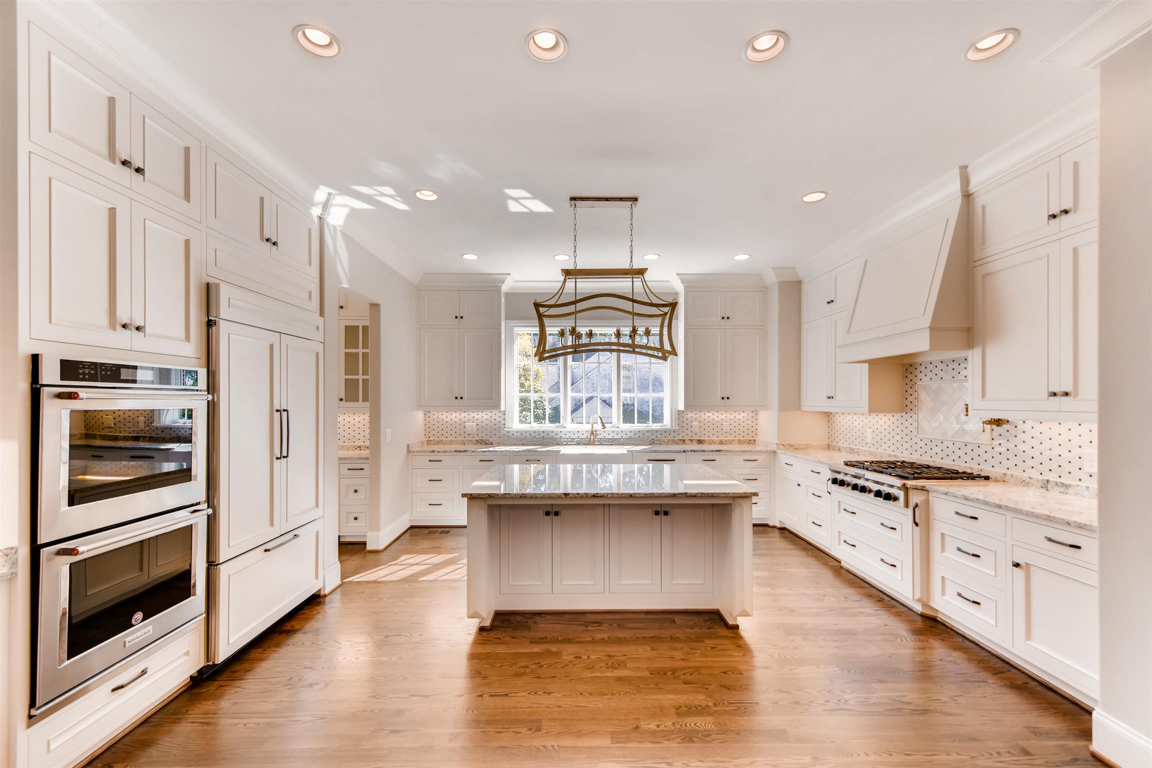 2811 Wimbledon Road Nashville, TN 37215 - Photo 8 of 30 Gallery Image 8