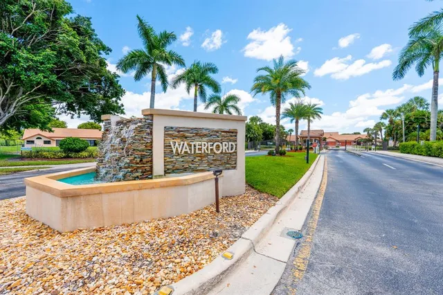 $295,000 | 8486 Heather Place, Boynton Beach, FL 33472