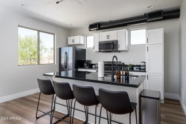 $1,199,900 | 1004 East Tempe Drive, Tempe, AZ 85288
