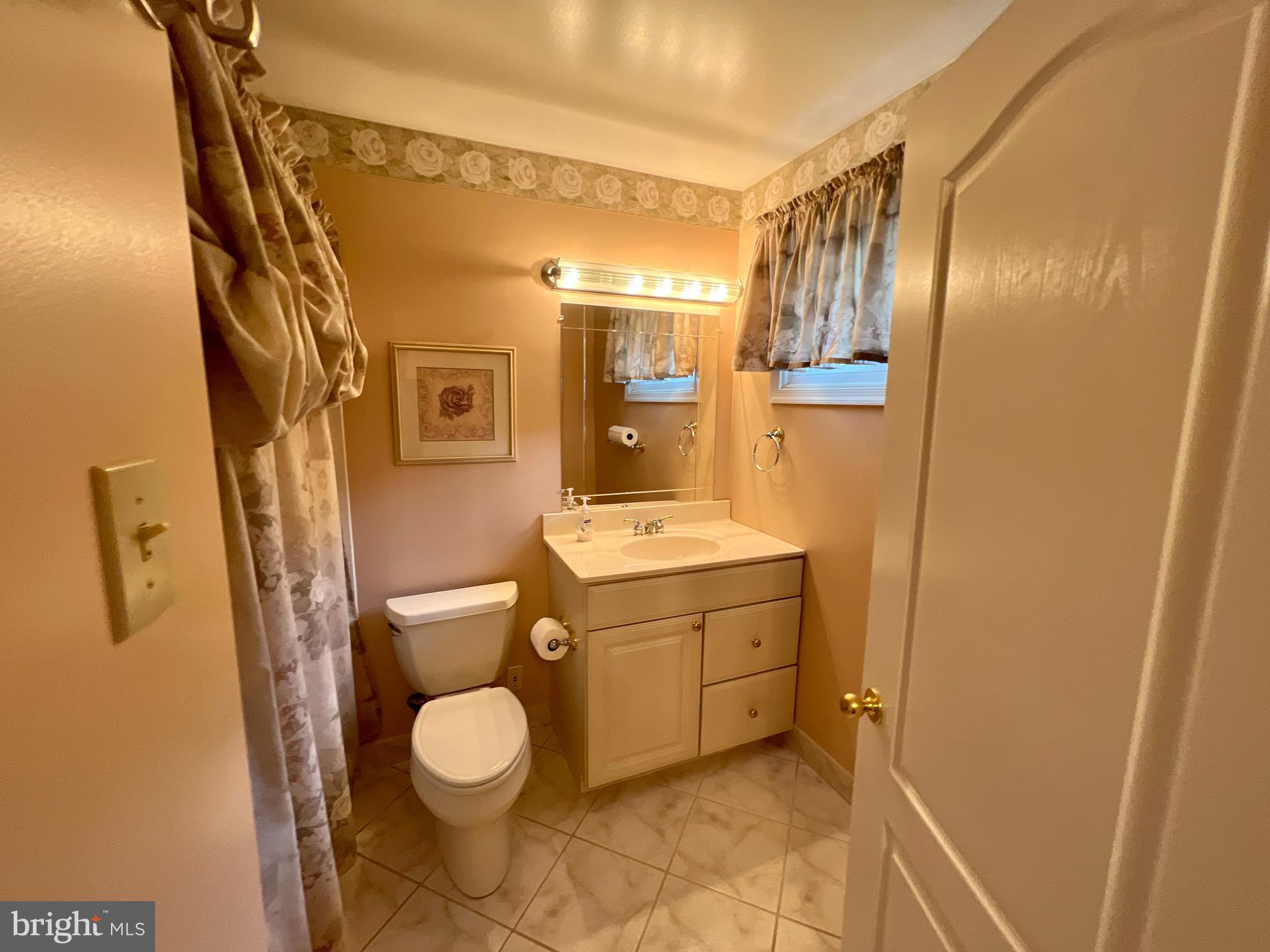 123 Greycourt Road Philadelphia, PA 19115 - Photo 21 of 53 Gallery Image 21