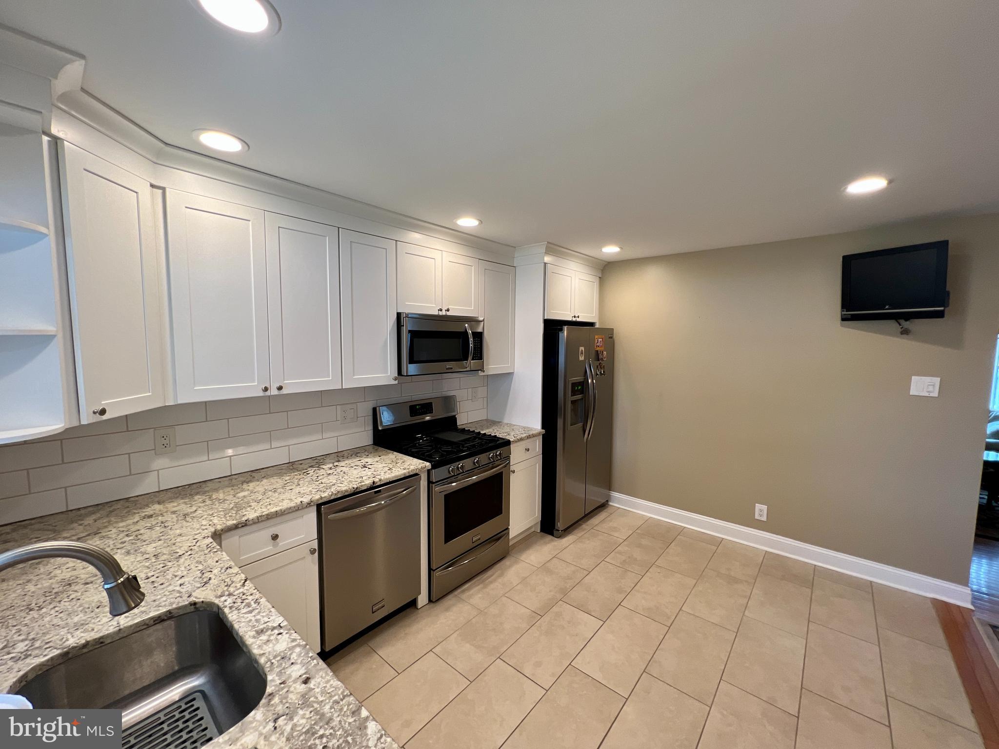 123 Greycourt Road Philadelphia, PA 19115 - Photo 23 of 53 Gallery Image 23