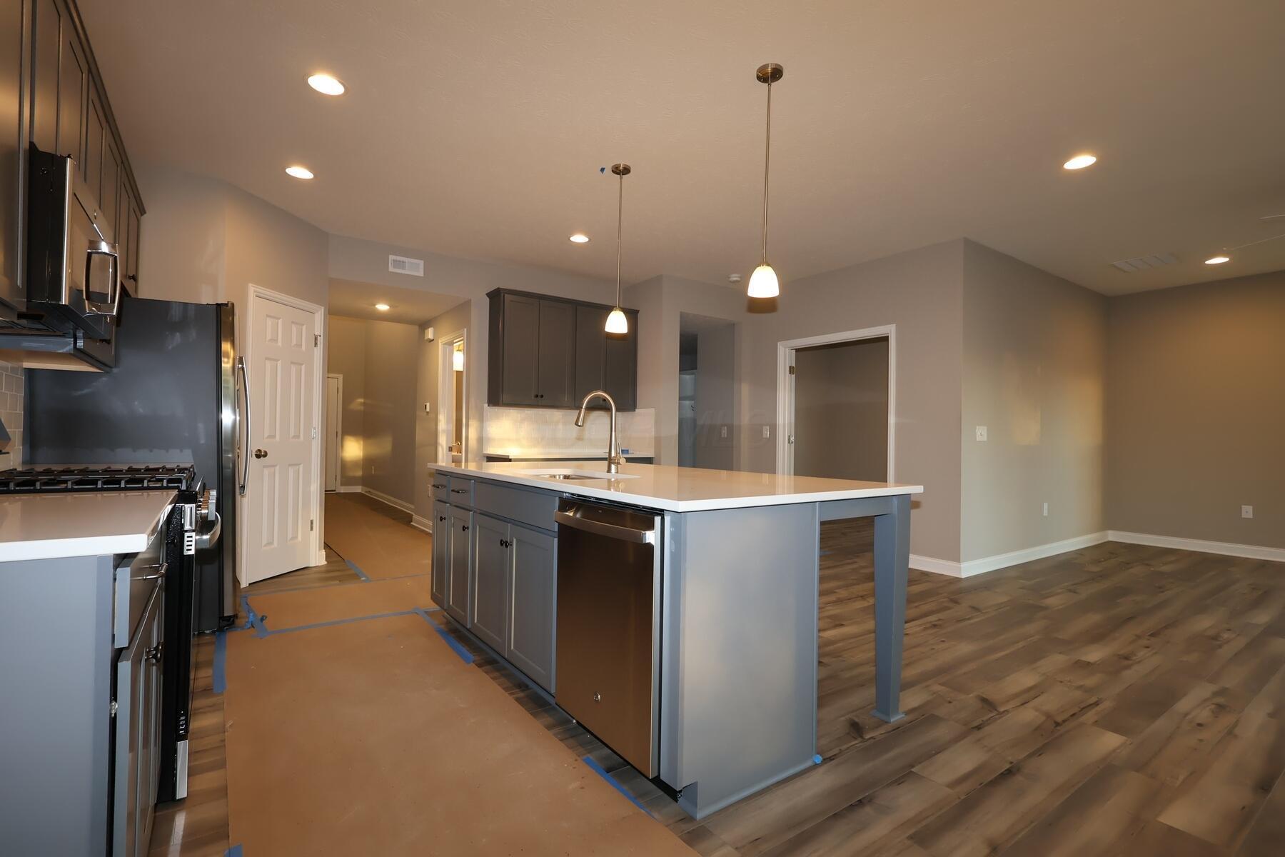 5449 Valleydale Road Powell, OH 43065 - Photo 5 of 21 Kitchen