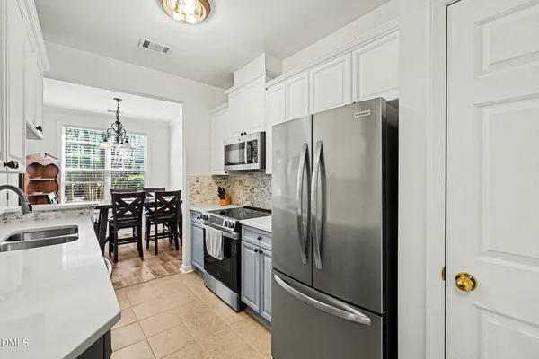 $299,900 | 8221 Allyns Landing Way, Unit 204, Raleigh, NC 27615