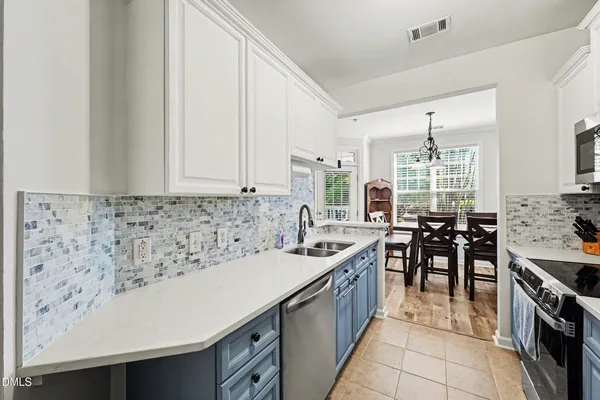 $299,900 | 8221 Allyns Landing Way, Unit 204, Raleigh, NC 27615