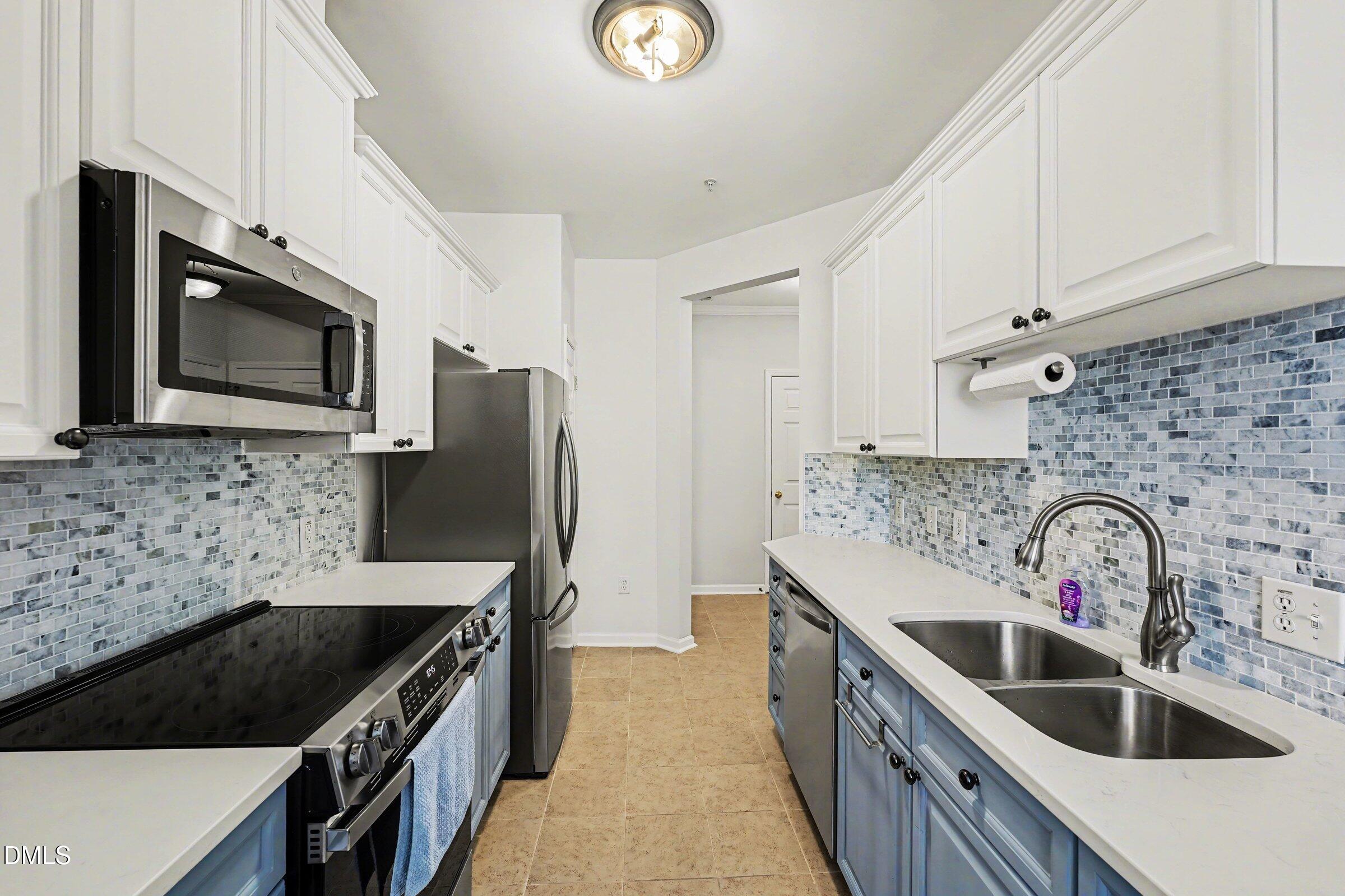 8221 Allyns Landing Way, Unit 204 Raleigh, NC 27615 - Photo 14 of 31 014_file_5052