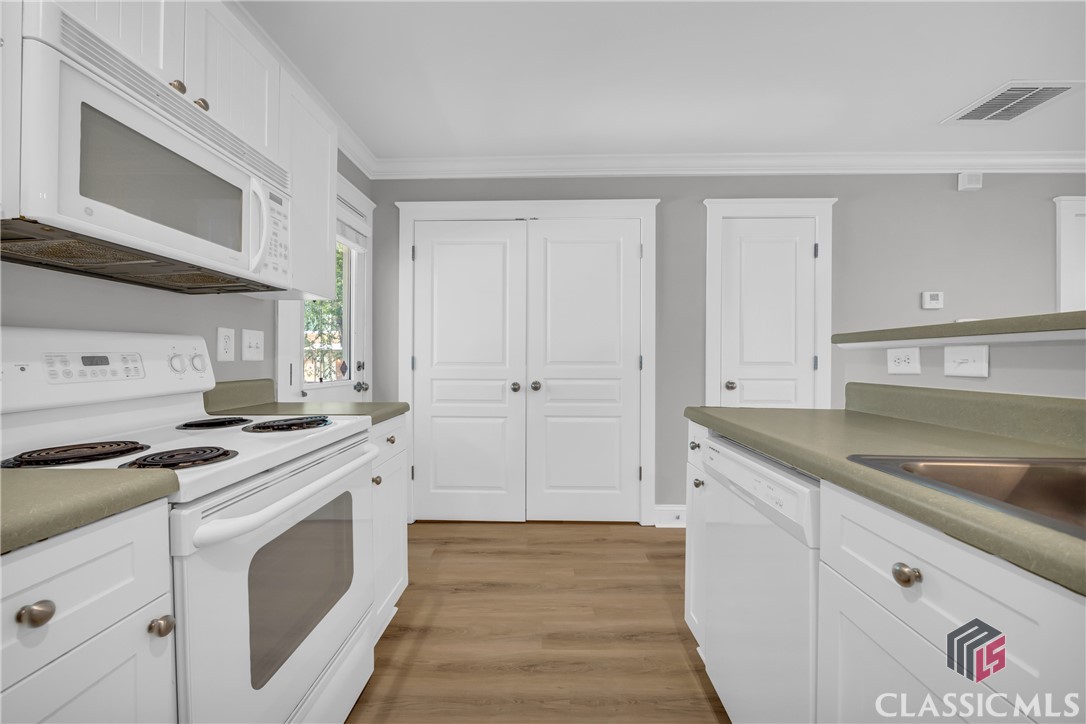 490 South Barnett Shoals Road, Unit 528 Athens, GA 30605 - Photo 17 of 45