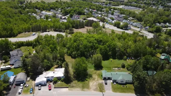 $129,900 | 6-6a Forest Avenue, Millinocket, ME 04462