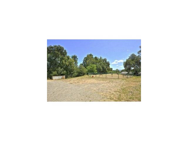 3881 Woodside Road Woodside, CA 94062 - Photo 6 of 6 Gallery Image 6