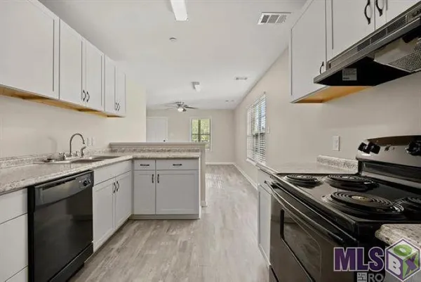 $1,200 | 10799 Florida Boulevard, Unit 14, Walker, LA 70785