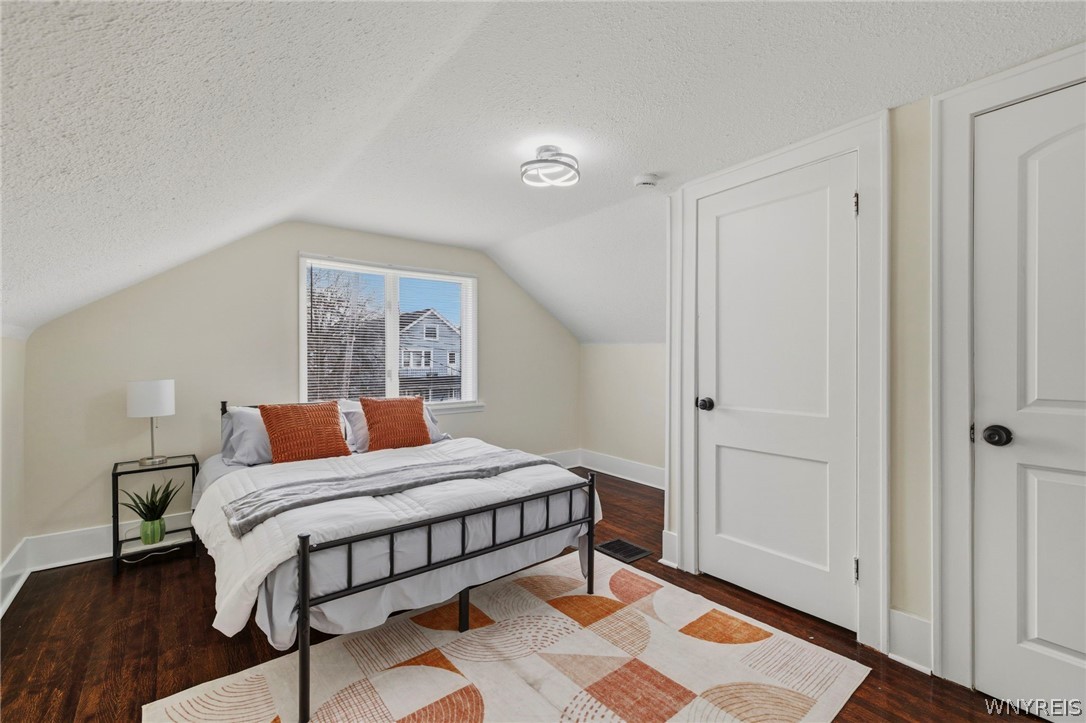 102 Rosedale Street Buffalo, NY 14207 - Photo 24 of 36