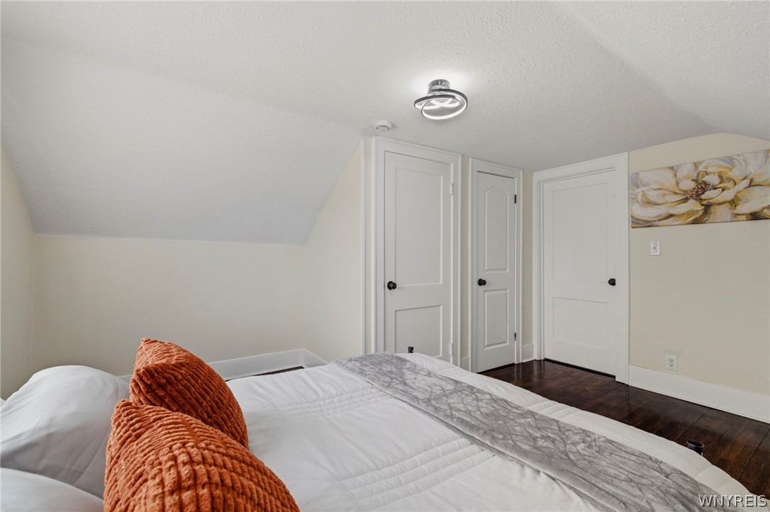 102 Rosedale Street Buffalo, NY 14207 - Photo 25 of 36