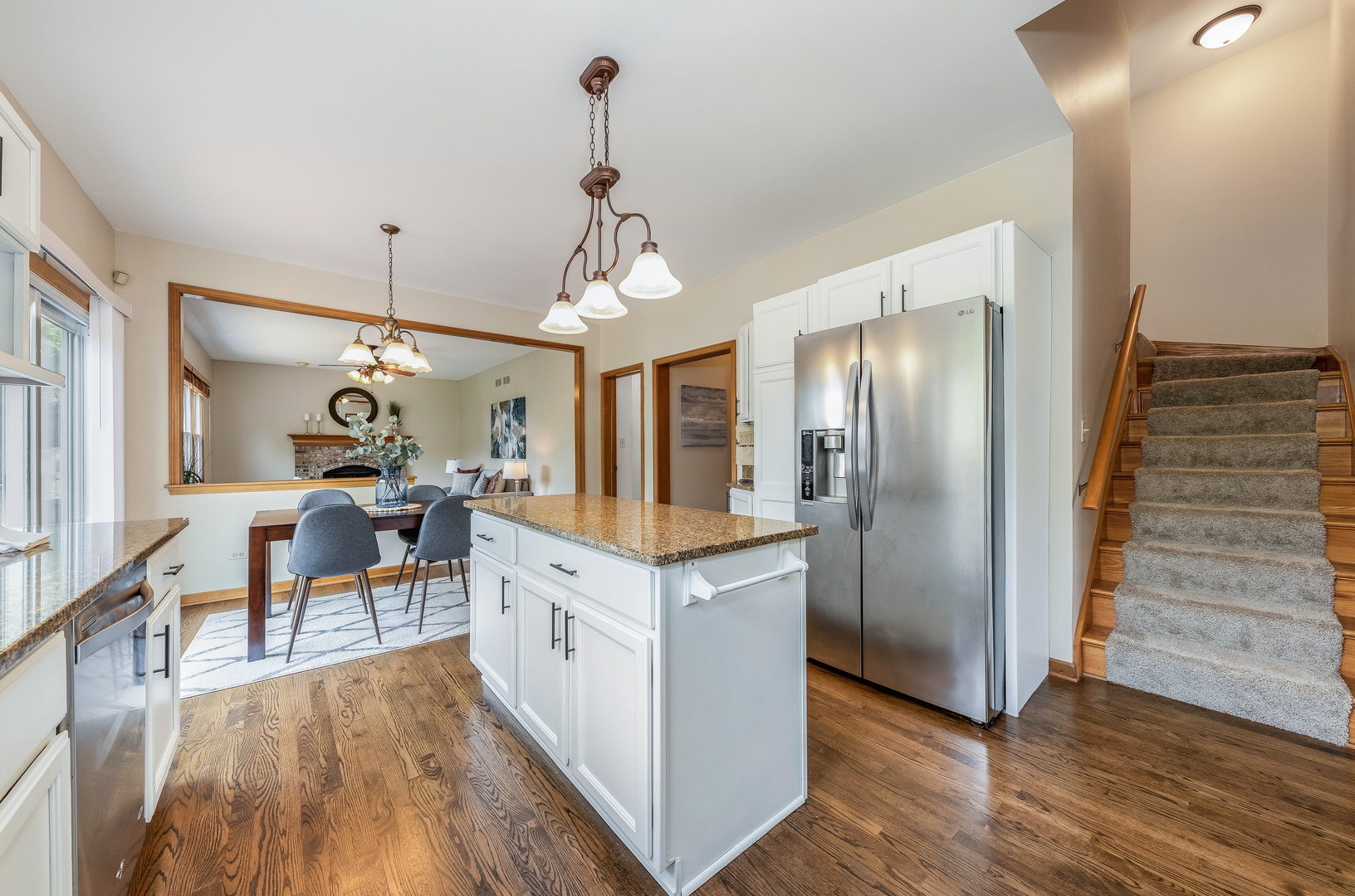 2312 Wild Timothy Road Naperville, IL 60564 - Photo 11 of 33