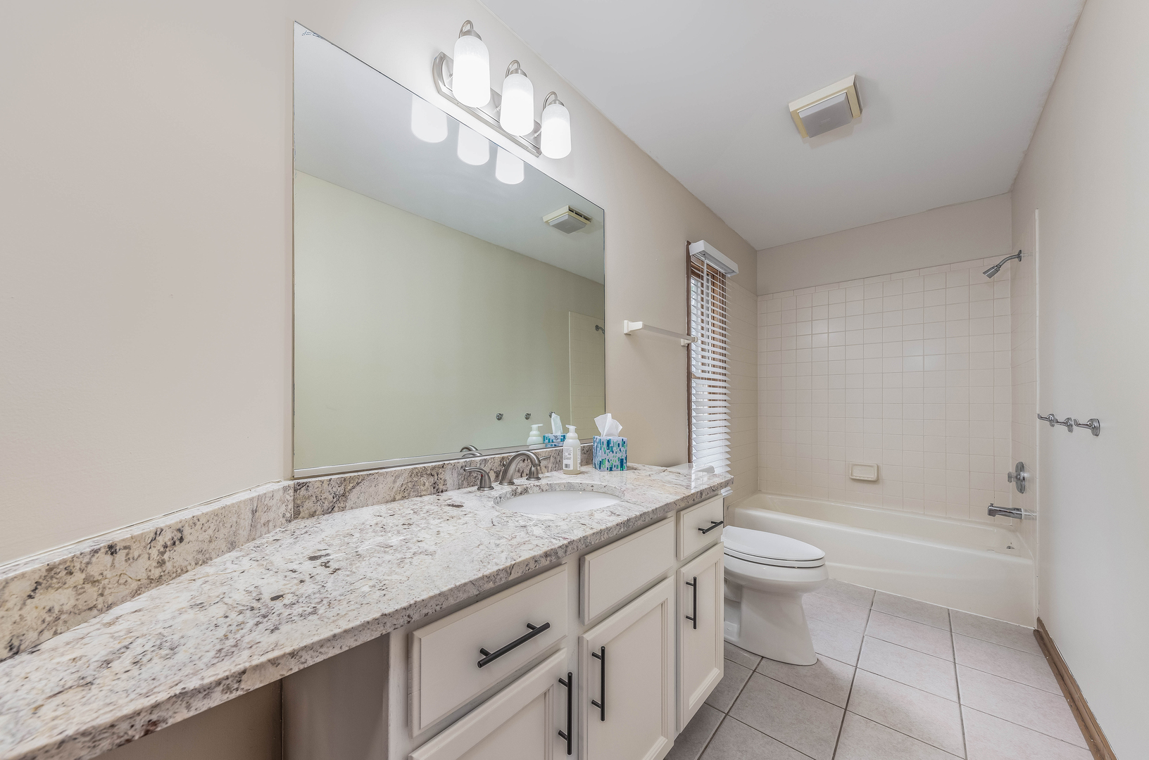 2312 Wild Timothy Road Naperville, IL 60564 - Photo 21 of 33