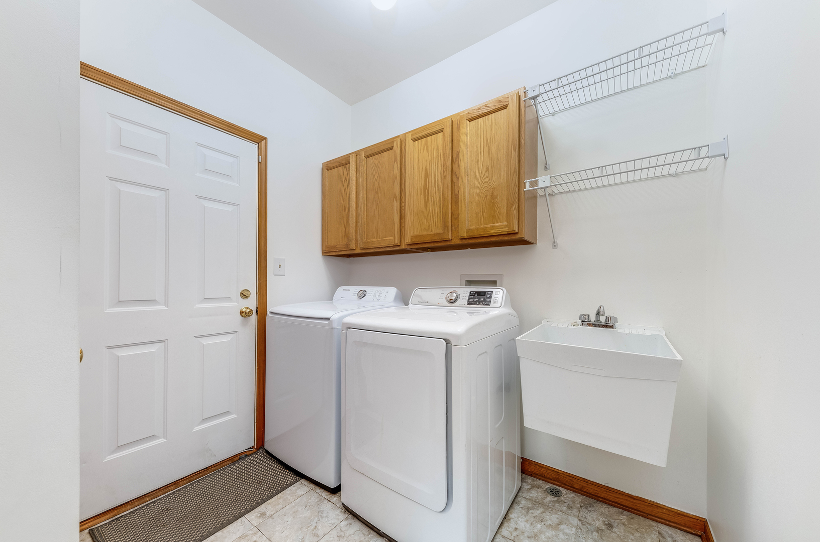2312 Wild Timothy Road Naperville, IL 60564 - Photo 23 of 33