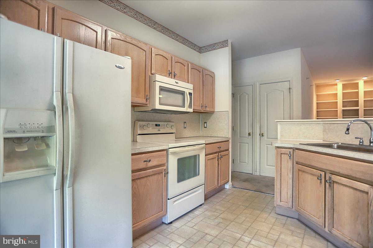 4635 Deer Path Road Harrisburg, PA 17110 - Photo 14 of 27 Gallery Image 14